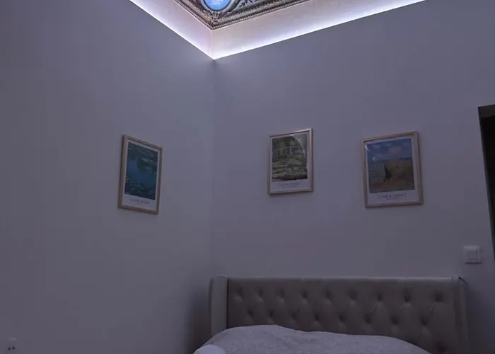 A 2 Pas De La Gare Et Du Centre